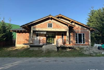 Proprietar vand casa in Crivaia Valiug Caras Severin - 1