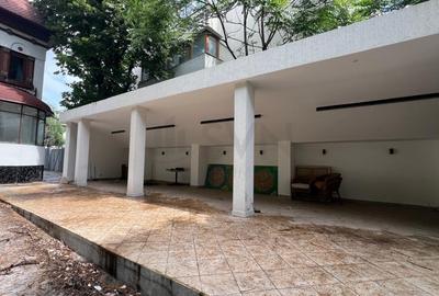 Casă individuală cu 10 camere cu Canalizare în Banu Manta - 13