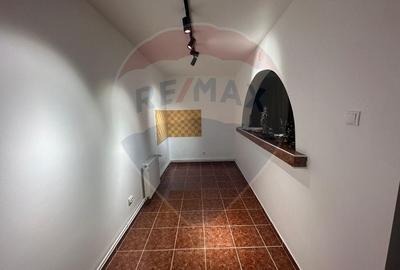 Casă spațioasă 6 camere, 2 băi, garaj spatios și terasă /0% comision - 7