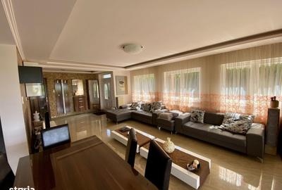 Casă cu 6 camere cu Teren 1750 Mp în Apa - 12