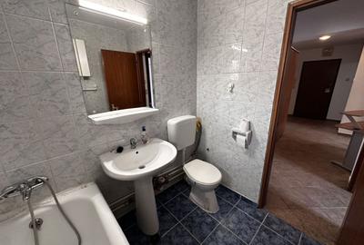 Apartament cu 3 camere semidecomandat, mobilat în Splaiul Unirii - 21