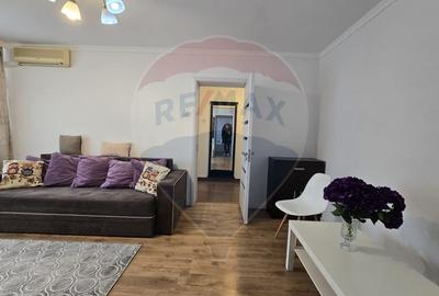 Apartament cu 2 camere semidecomandat, mobilat în Pajura - 2