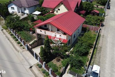 Casă cu 4 camere în Valea Adâncă