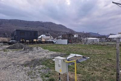 Teren de 650 mp, în Central - 4