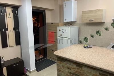 Mihail Sebastian, garsoniera dubla - 9