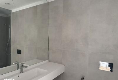 Apartament cu 3 camere în Tei - 2