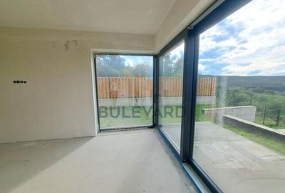 Apartament exclusivist, curte individuala, parcare acoperita, zona Europa - 10