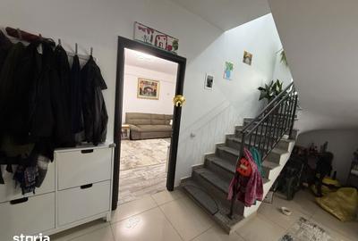 Casă cu 4 camere cu Teren 100 Mp în Central - 3
