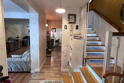 Vila individuala cuplata 4 camere S+P+1+M, cu incalzire in pardoseala, toate uti
