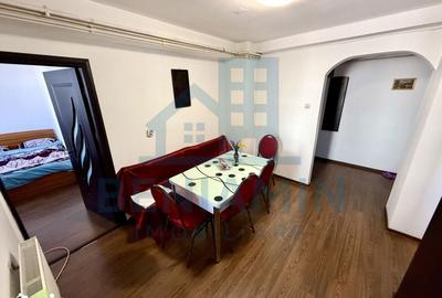 Apartament cu 3 camere decomandat în Craiovița Nouă - 7
