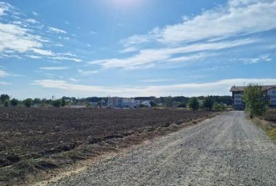 Snagov- Ciofliceni, loturi de casa intre 504-670mp, ?erba - 9