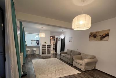 Apartament cu 3 camere semidecomandat în Central - 3