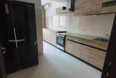 Apartament cu 5 camere decomandat, mobilat în Aviației - 10