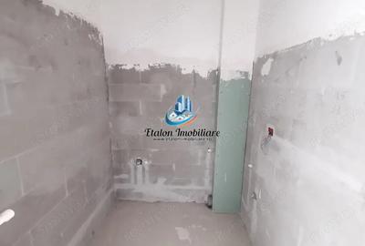 Apartament cu 3 camere semidecomandat în Central - 8