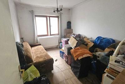 Apartament cu 3 camere semidecomandat în Central - 6