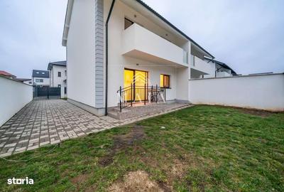 Casă cu 4 camere decomandat în Cristian - 5