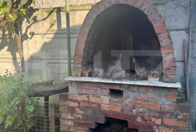 Casă cu 3 camere cu Teren 1046 Mp în Central - 2