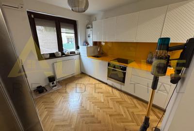 Splaiul Unirii Vila P+1+M, Mobilata si Utilata - 4 camere, 2 bai - 12