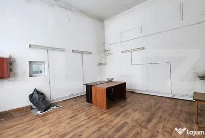 Spațiu comercial, de 120 mp, în Central - 10