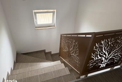 Casă cu 4 camere cu Teren 500 Mp în Odoreu - 5