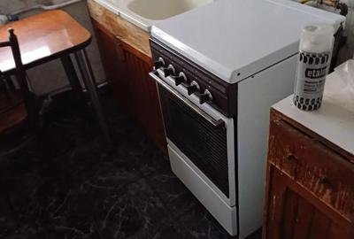 Apartament cu 2 camere semidecomandat în Podgoria