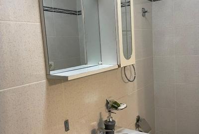 Studio de vanzare Principatele Unite - Piata Unirii - 5