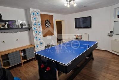 Casă cu 7 camere cu Teren 400 Mp în Central - 8