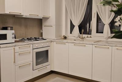 Apartament cu 2 camere decomandat în Central - 4