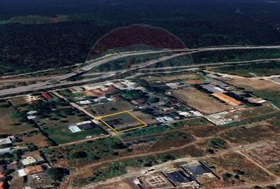 Teren Construcții intravilan de 1461 mp, în Vest - 3