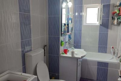 Apartament cu 4 camere decomandat în Nicorești - 3