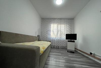 Apartament decomandat cu balcon vedere pe rasarit - 6