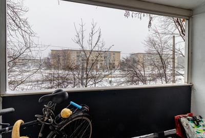 Apartament cu 3 camere semidecomandat, mobilat în Cotroceni