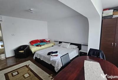 Casă cu 4 camere cu Teren 272 Mp în Central - 8