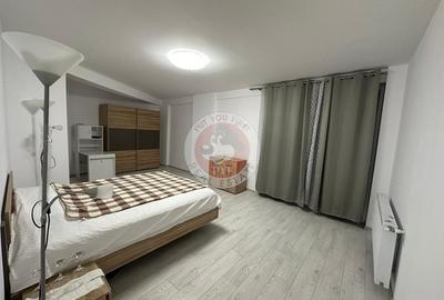 Militari Residence | Rosu | studio| 46mp | B11187 - 6