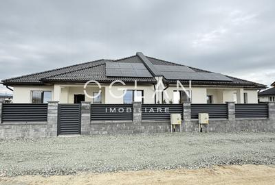 Casă individuală cu 3 camere cu Canalizare în Cristian - 2