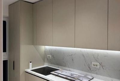 Apartament cu 3 camere semidecomandat în Central - 5