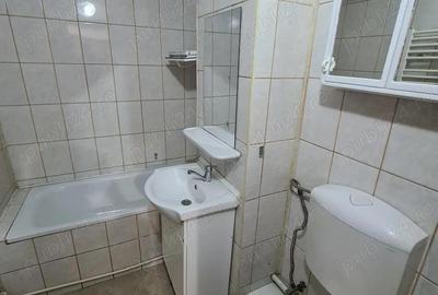 Ap 2 cam in Campina, 58 mp, et 3-- 59.000e - 5