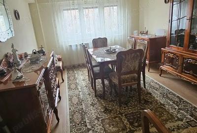 PF vand apartament 3 camere decomandate - zona SANITAS - 3