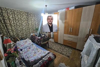 Apartament cu 3 camere nedecomandat în Micro III - 20