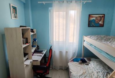 Apartament cu 3 camere semidecomandat, mobilat în Florești - 4