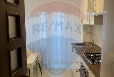 Inchiriere apartament 3 camere Decebal - 1