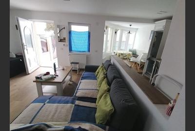 Casă cu 3 camere cu Canalizare în Central - 11