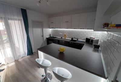 Casa standarde ridicate, la cheie  , 4 + camere, cu garaj atasat de casa si 410 - 5