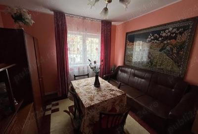 Apartament cu 4 camere decomandat în Central - 4