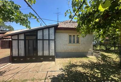 Casa batraneasca spa?ioasa + teren de vanzare, total 480mp - 3