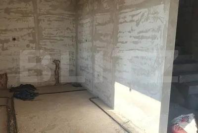 Casă cu Canalizare în Central - 4