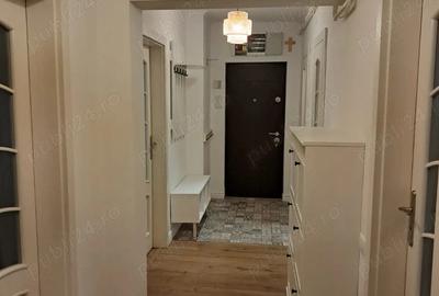 Apartament cu 4 camere decomandat în Nicolina - 5