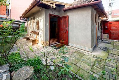 Casă individuală cu 2 camere cu Canalizare în Plopilor - 4
