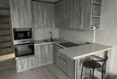 Garsonieră decomandată în Decebal - 1