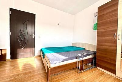 Apartament 3 camere , 52 mp , parcare in zona OMV - 3